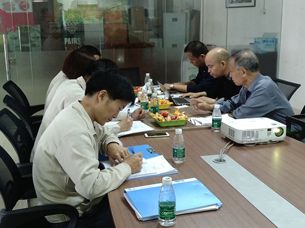 深圳市应急预案评审专家组来英利印刷公司指导工作